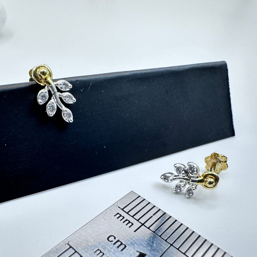 Gleaming Leaf Stud